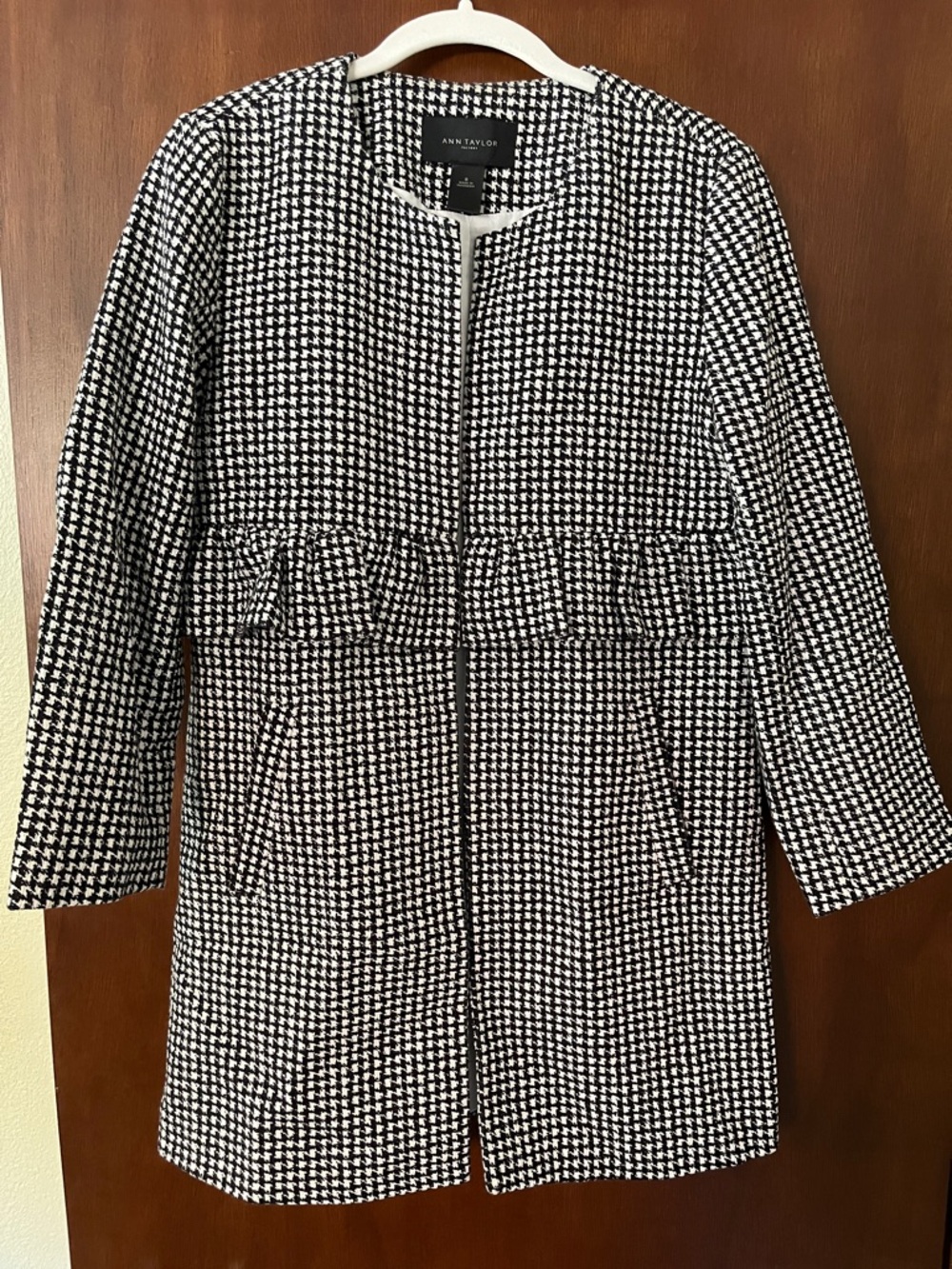 Ann Taylor Black and White Houndstooth Ruffle-Waist Coat